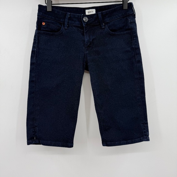Hudson Jeans Women 26 Blue Dark Wash Capris Low Rise Stretch Denim Pedal Pushers - Picture 1 of 13